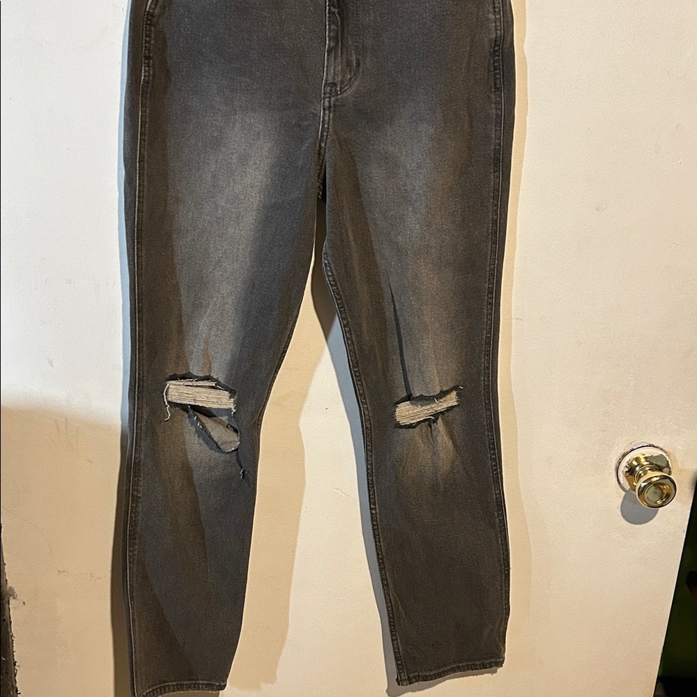 Hollister Charcoal Distressed Ankle Jeans
